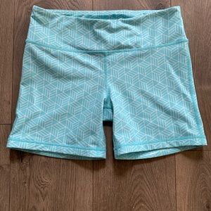 IAB MFG 5-inch no ride shorts (size M)